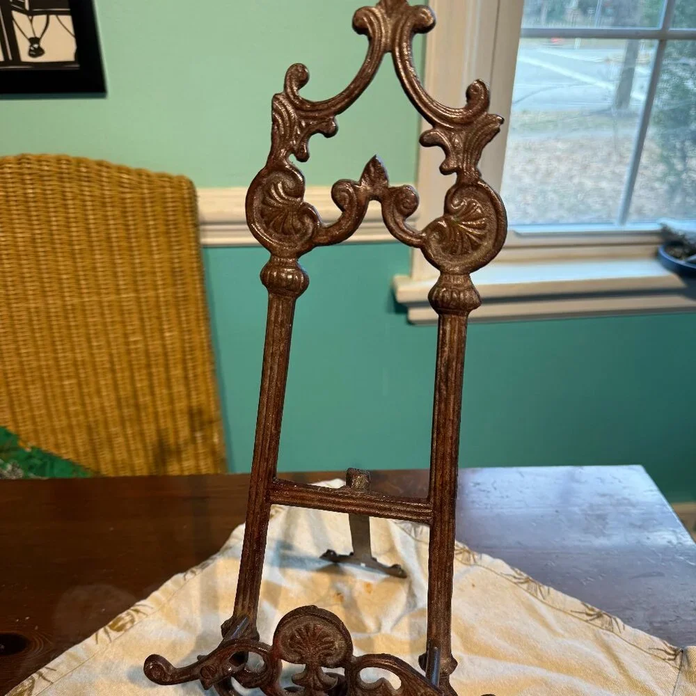 Antique Ornate Metal Display Easel - Picture 1 of 5